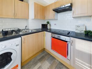 Photo 21- click for photo gallery